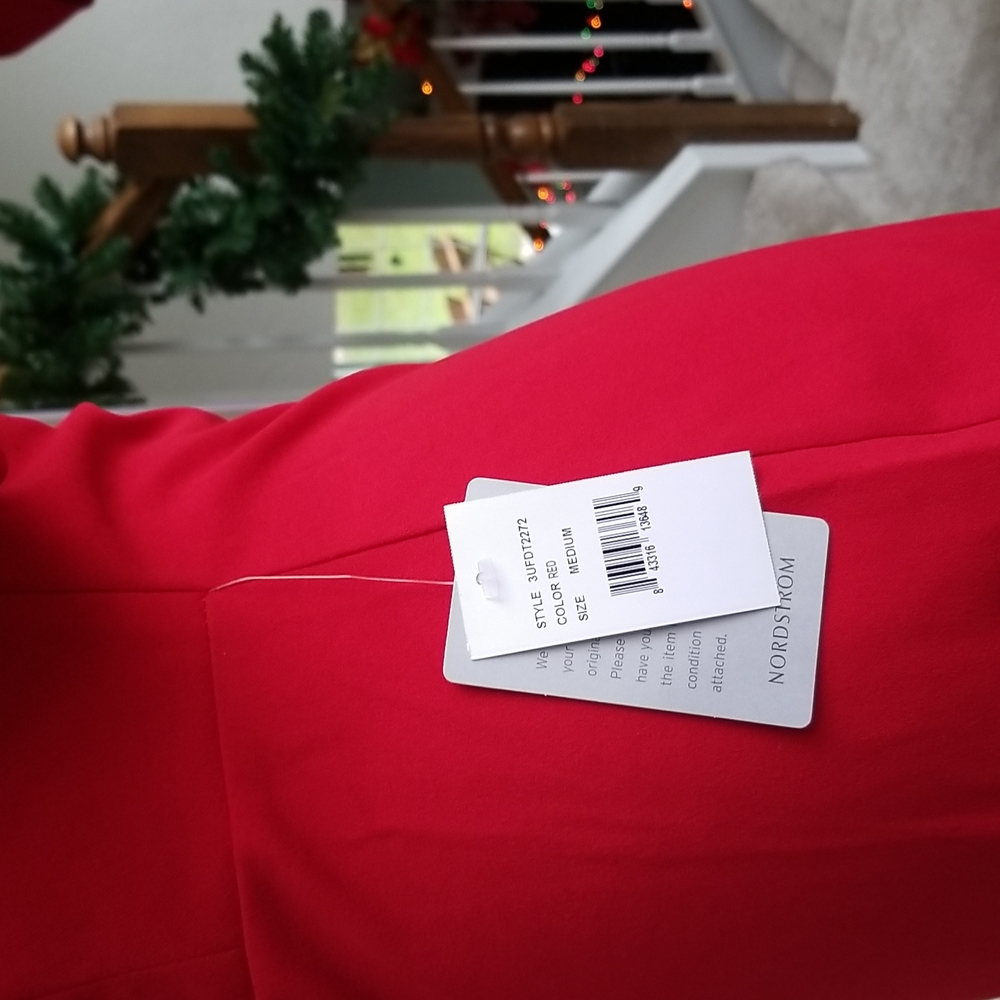 Red Mini Dress with Puff Sleeves & V Wire Neckline - NWT - Picture 10 of 16